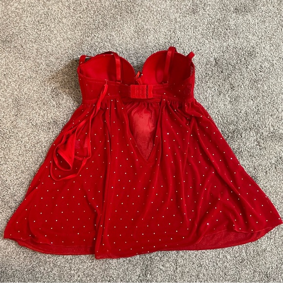 New Spree Size M Santa Red Sheer Babydoll Lingerie & G-String W/ Sequins - Picture 8 of 10